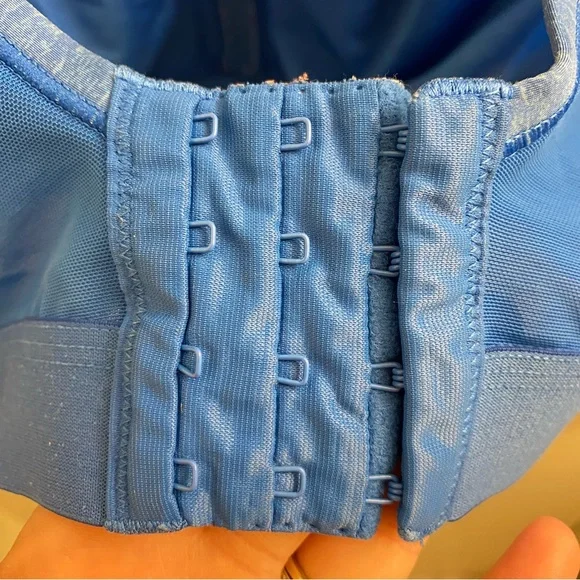 Cacique Wire Free Bra Size 48D - Picture 3 of 6